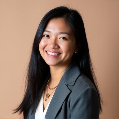 Headshot of Olivia Chen, Wattle Canvas Founder and Creative Director